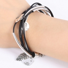 Zwarte Bedelarmband